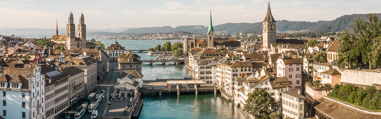 Pflege in der Schweiz: Unsere Regionen sind vielfältig.