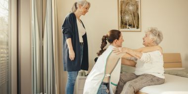 Angehörigenentlastung, Spitex, Pflege zuhause, Senevita Casa